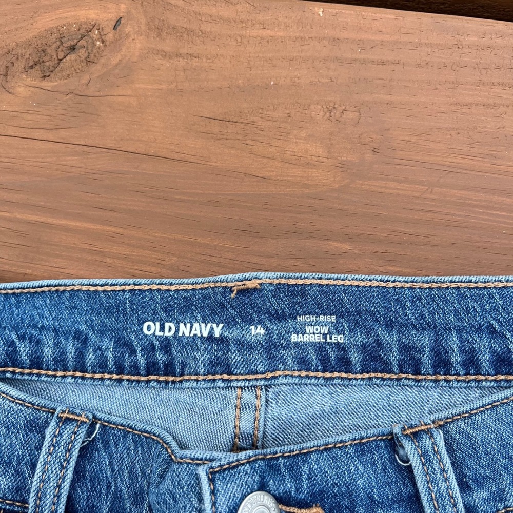 Old Navy Jeans High Rise Wow Barrel Leg Medium Wash Blue Denim 14 - Picture 5 of 5